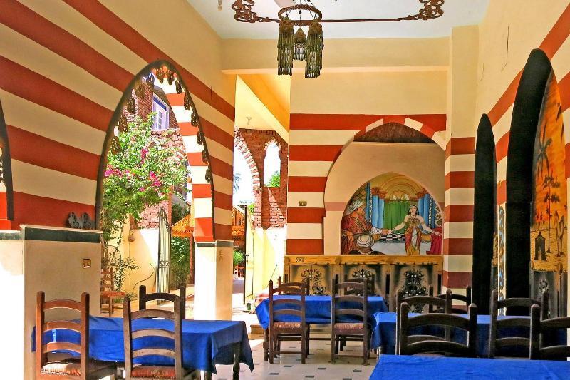 Hotel Sheherazade Louxor Extérieur photo