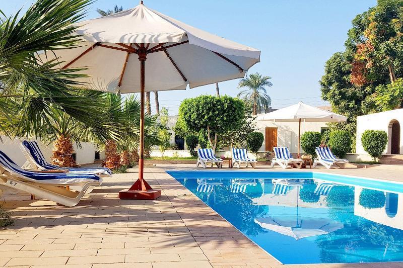 Hotel Sheherazade Louxor Extérieur photo