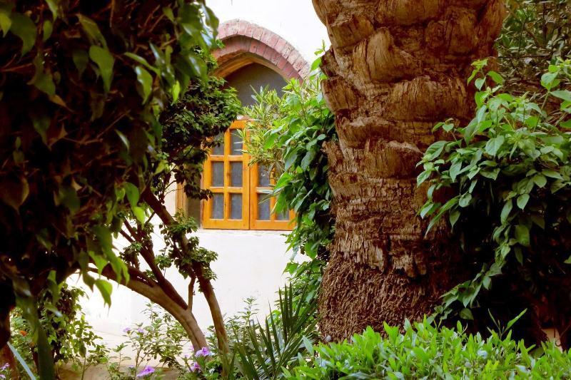 Hotel Sheherazade Louxor Extérieur photo