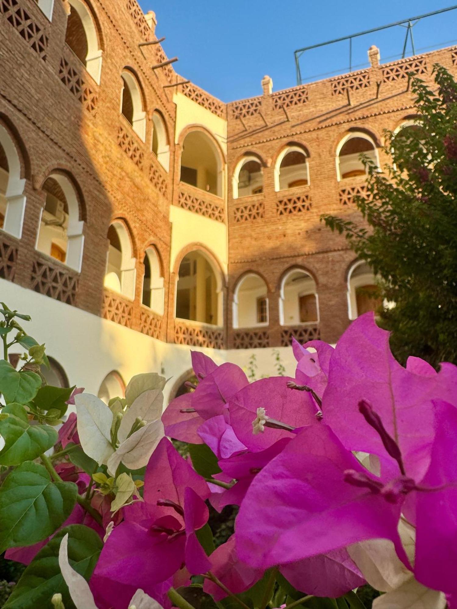 Hotel Sheherazade Louxor Extérieur photo