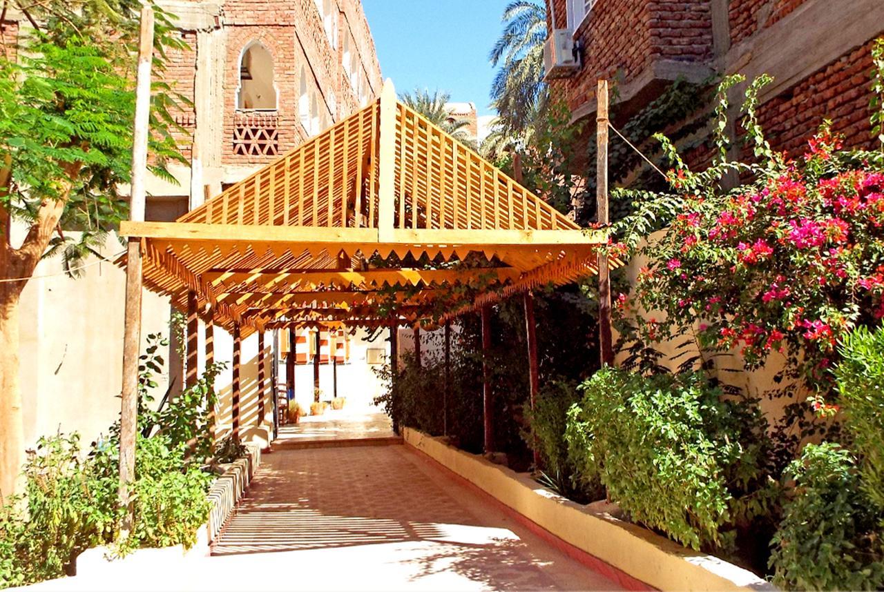 Hotel Sheherazade Louxor Extérieur photo